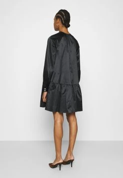 Sams&oslash;e Sams&oslash;e STAR DRESS - Robe de jour Women -Univers de la Mode Boutique 006ce8bc9bd5462ab7d445fb3b210006