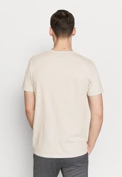 Samsøe Samsøe TOM - T-shirt basique Men -Univers de la Mode Boutique 01ced468acfc49d18277b43667e6e388