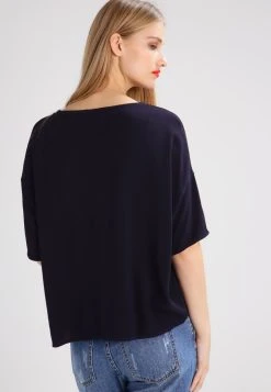 Sams&oslash;e Sams&oslash;e MAINS TEE - Blouse Women -Univers de la Mode Boutique 045d88eadd974f9c9f81af9a58e2f91d