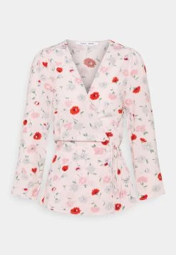 Samsøe Samsøe BRITT WRAP BLOUSE - Blouse Women -Univers de la Mode Boutique 0536bcb64ad64f0a9d0c53972ad5fe98 1