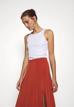 Samsøe Samsøe CORNEA SKIRT - Jupe trapèze Women -Univers de la Mode Boutique 088ff18b7737429ea32abbb95f7911aa