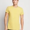 Samsøe Samsøe KRONOS - T-shirt basique Men 1 Samsøe Samsøe KRONOS - T-shirt basique Men -Univers de la Mode Boutique 0abccead1d42468c92bea1143ebfe5a3