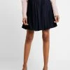 Samsøe Samsøe ALSOP SHORT SKIRT - Jupe trapèze Women 2 Samsøe Samsøe ALSOP SHORT SKIRT - Jupe trapèze Women -Univers de la Mode Boutique 0c668063fc3b4450aba6d67478455a17