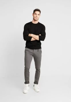 Samsøe Samsøe FLEMMING CREW NECK - Pullover Men -Univers de la Mode Boutique 134f455949504e798b5798890f155d07