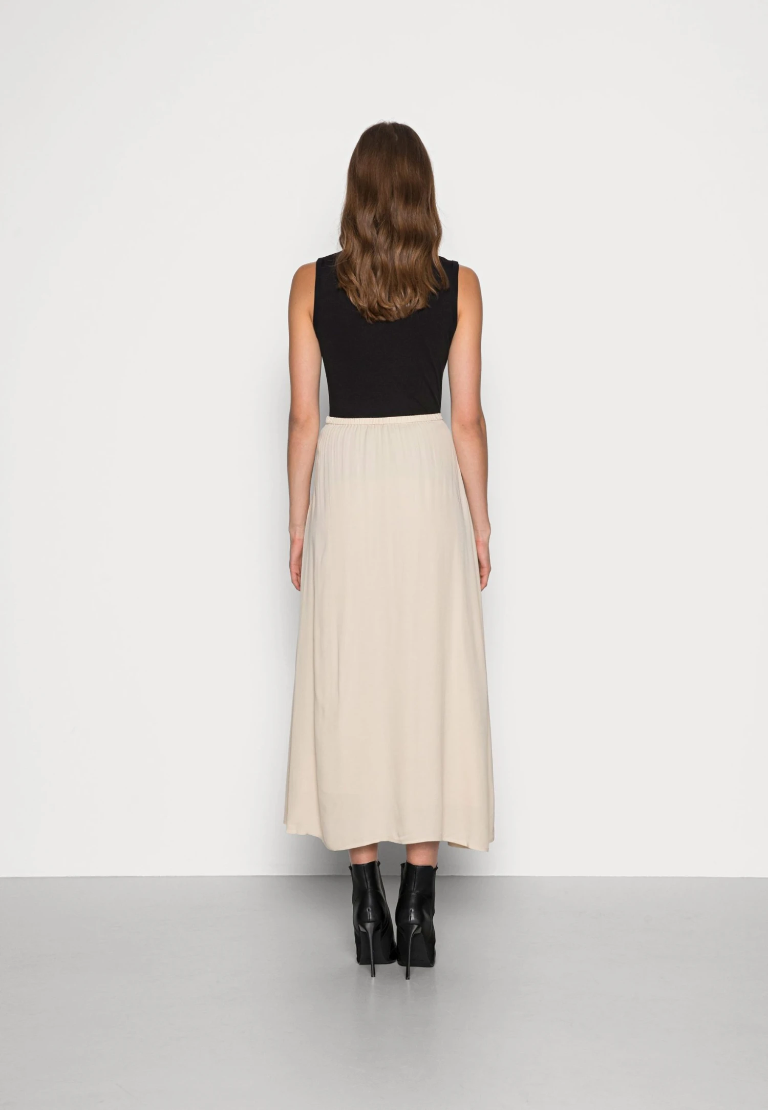 Samsøe Samsøe ANDINA SKIRT - Jupe trapèze Women 5 Samsøe Samsøe ANDINA SKIRT - Jupe trapèze Women – Image 3
