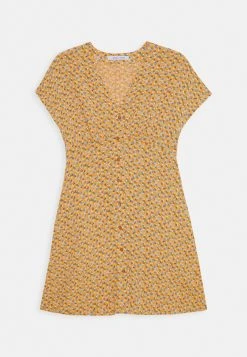 Sams&oslash;e Sams&oslash;e VALERIE SHORT DRESS - Robe de jour Women -Univers de la Mode Boutique 15747518a89c40f3a7f61d6a9a13678a