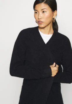 Sams&oslash;e Sams&oslash;e CARDIGAN - Gilet Women -Univers de la Mode Boutique 1624e396ab664a4ea75324978764ba71