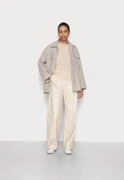 Samsøe Samsøe CELESTINA BLOUSE - Blouse Women -Univers de la Mode Boutique 18e92f90410444b6a5032a3d0be74742