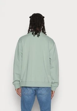 Samsøe Samsøe NORSBRO CREW NECK - Sweatshirt Men 15 Samsøe Samsøe NORSBRO CREW NECK - Sweatshirt Men -Univers de la Mode Boutique 1b94fb27327a43e5bd83322c7d89882f