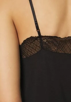 Sams&oslash;e Sams&oslash;e LINDA - Débardeur Women -Univers de la Mode Boutique 1e30e4e15fcf4794907f29659b574bac