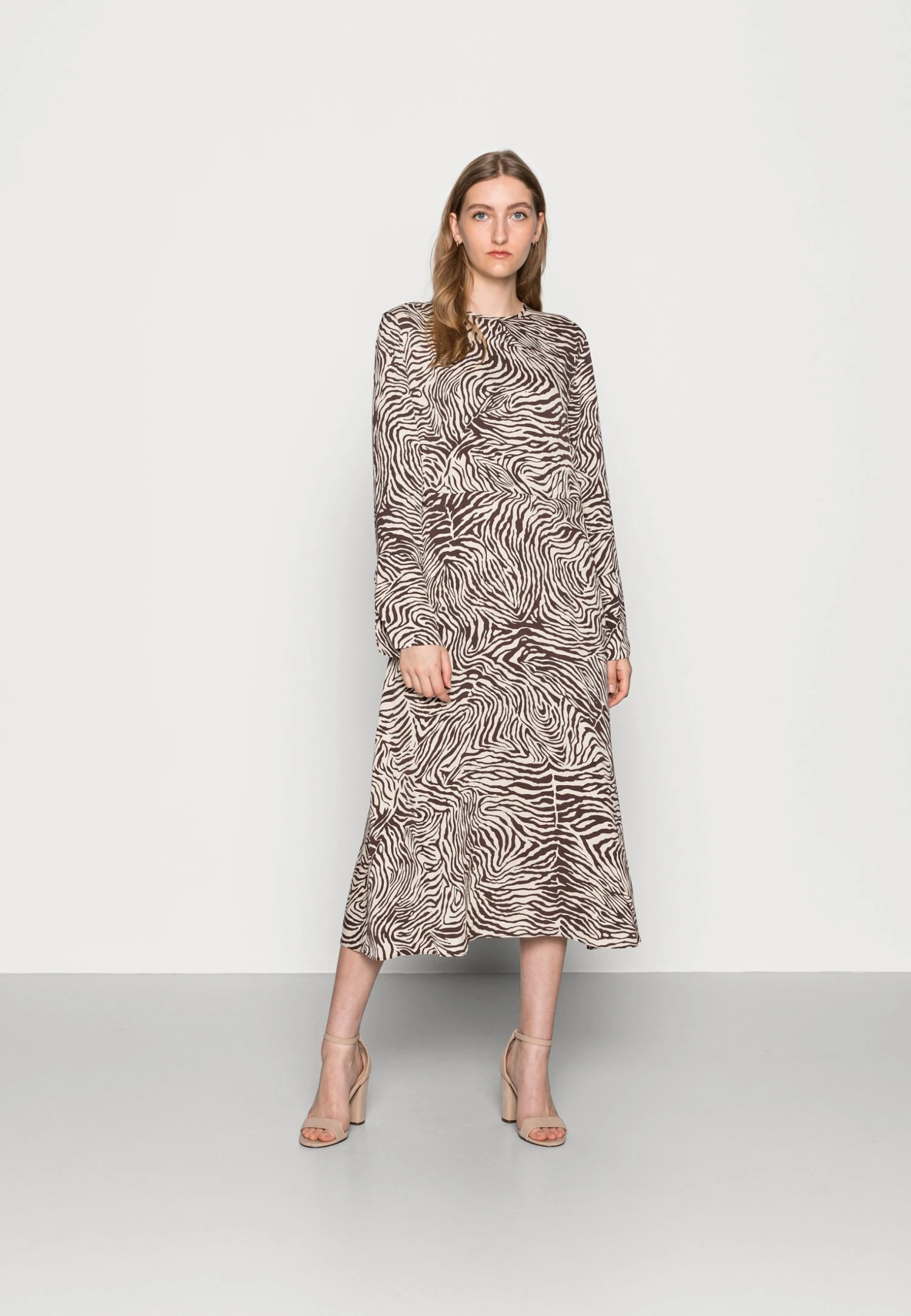 Samsøe Samsøe RAMI DRESS - Robe de jour Women 3 Samsøe Samsøe RAMI DRESS - Robe de jour Women