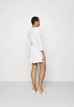 Sams&oslash;e Sams&oslash;e BRITT WRAP DRESS - Robe de jour Women -Univers de la Mode Boutique 219cea4fa1c24555a56930e619e088b3