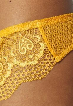 Samsøe Samsøe CIBBE - String Women -Univers de la Mode Boutique 235eba54af004a41be62cf4c4508bc84