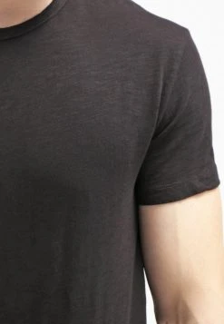 Samsøe Samsøe LASSEN - T-shirt basique Men 23 Samsøe Samsøe LASSEN - T-shirt basique Men -Univers de la Mode Boutique 2c3b5195a83a48f3b15155dac797ed52