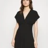 Sams&oslash;e Sams&oslash;e VALERIE SHORT DRESS - Robe chemise Women -Univers de la Mode Boutique 2ccfe73be2a344519708739d97d6aec5