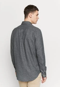 Samsøe Samsøe LIAM - Chemise Men -Univers de la Mode Boutique 2e0c4a335b954766a9fb38bd8649caca