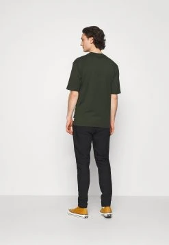 Samsøe Samsøe FRANKIE REGULAR TROUSERS - Pantalon classique Men 11 Samsøe Samsøe FRANKIE REGULAR TROUSERS - Pantalon classique Men -Univers de la Mode Boutique 34bc389e0c464b93a6297aab0335632c