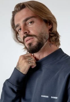 Samsøe Samsøe NORSBRO - Sweatshirt Men -Univers de la Mode Boutique 35aa332a36a24b3ba19e8f03dbb33a6a