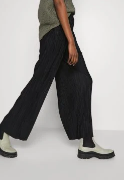 Samsøe Samsøe UMA TROUSERS - Pantalon classique Women -Univers de la Mode Boutique 41d744bfc2ed4593952e17aee0cb0503