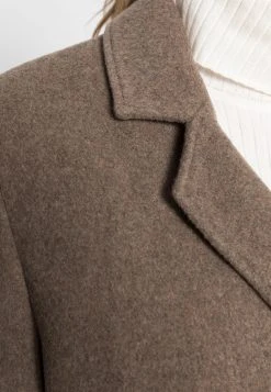 Sams&oslash;e Sams&oslash;e ASTRID COAT - Manteau classique Women -Univers de la Mode Boutique 46f48c381dd24924a1feec1d4b9861b2