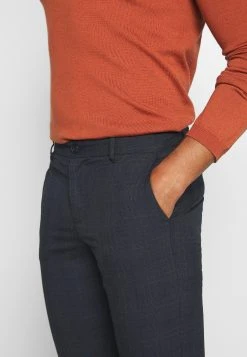 Samsøe Samsøe FRANKIE TROUSERS - Pantalon classique Men 13 Samsøe Samsøe FRANKIE TROUSERS - Pantalon classique Men -Univers de la Mode Boutique 4b19e1e5b5f24973af39321532ce949d