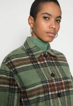Sams&oslash;e Sams&oslash;e ROSALIE OVERSHIRT - Manteau court Women -Univers de la Mode Boutique 4be1c6ddd1e24e4c99d36965bb3c7efa