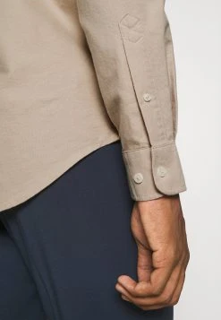 Samsøe Samsøe LIAM SHIRT - Chemise Men 20 Samsøe Samsøe LIAM SHIRT - Chemise Men -Univers de la Mode Boutique 50e3bb7e9a9844dfa97ca6a6415fc08a