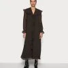 Samsøe Samsøe JYTTA LONG DRESS - Robe chemise Women 1 Samsøe Samsøe JYTTA LONG DRESS - Robe chemise Women -Univers de la Mode Boutique 52b639e7d92142389b967690540c734d
