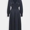 Samsøe Samsøe LEILA DRESS - Robe de soirée Women 1 Samsøe Samsøe LEILA DRESS - Robe de soirée Women -Univers de la Mode Boutique 693763e7b29845a8bba6e036eb8555e9