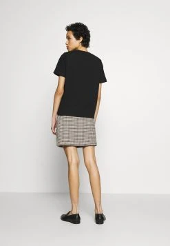 Samsøe Samsøe BARLETTA - T-shirt imprimé Women 10 Samsøe Samsøe BARLETTA - T-shirt imprimé Women -Univers de la Mode Boutique 6a803d93ac61484fb571ba55943a68e3