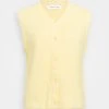 Samsøe Samsøe NOR CARDIGAN VEST - Gilet Women -Univers de la Mode Boutique 6b60489ff8b944469e89b9b48281d919 1