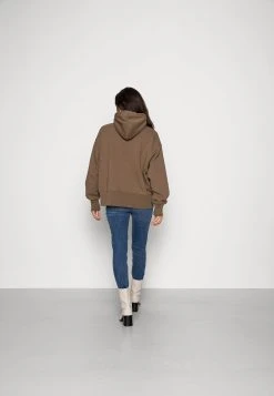 Samsøe Samsøe ELIANA HOODIE - Sweatshirt Women 10 Samsøe Samsøe ELIANA HOODIE - Sweatshirt Women -Univers de la Mode Boutique 6dfe98c21e8a41759f48cf82e1a5a14d