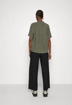 Samsøe Samsøe UMA TROUSERS - Pantalon classique Women -Univers de la Mode Boutique 6e7b326dc5c24d21887051eb6aaa9bd4