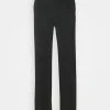 Sams&oslash;e Sams&oslash;e COLLOT TROUSERS - Pantalon classique Women -Univers de la Mode Boutique 6fb79659fb9945378b22f0d0c30706d9 1