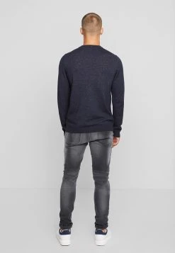 Samsøe Samsøe GEES - Pullover Men 12 Samsøe Samsøe GEES - Pullover Men -Univers de la Mode Boutique 7cc7f59a345447929e5e4566e10782e7