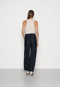Samsøe Samsøe UMA TROUSERS - Pantalon classique Women 13 Samsøe Samsøe UMA TROUSERS - Pantalon classique Women -Univers de la Mode Boutique 7f58570013c645a8a9649b9c545f0fae