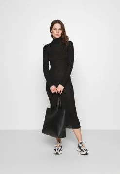 Samsøe Samsøe CUPIDON DRESS - Robe pull Women -Univers de la Mode Boutique 82b0ddbe51c24572819c79f75431d8cd