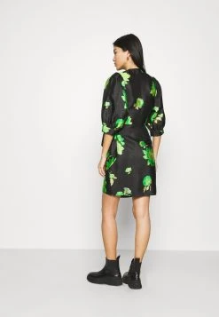 Sams&oslash;e Sams&oslash;e CELESTINA WRAP DRESS - Robe de jour Women -Univers de la Mode Boutique 8604f6c7c90a48a0a3d72f3f9d692af9