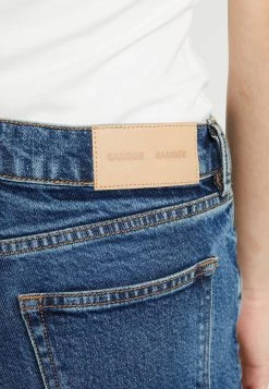 Samsøe Samsøe ADELINA - Jean droit Women 14 Samsøe Samsøe ADELINA - Jean droit Women -Univers de la Mode Boutique 89b6d32e5a7c49c08071a2c7bda6945c