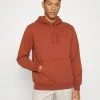 Samsøe Samsøe NORSBRO HOODIE - Sweat Ă capuche Men 2 Samsøe Samsøe NORSBRO HOODIE - Sweat Ă capuche Men -Univers de la Mode Boutique 8b9627efa7ca46b39963ade7b1e07852