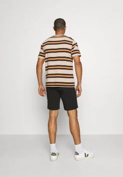 Samsøe Samsøe SMITH - Short Men -Univers de la Mode Boutique 8c6749ec1817493fa1ea2294e711faa9
