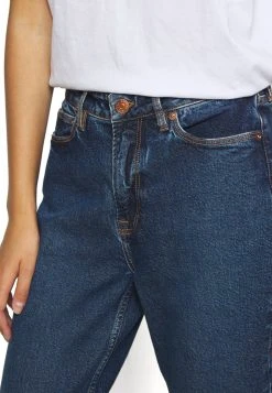 Samsøe Samsøe MARIANNE - Jean droit Women 13 Samsøe Samsøe MARIANNE - Jean droit Women -Univers de la Mode Boutique 9148bb1055b04cfdb0d72798c65024cb