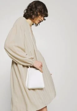 Samsøe Samsøe JOLIE DRESS - Robe de jour Women -Univers de la Mode Boutique 9156e538c584434484d4d9c8fd48e57e