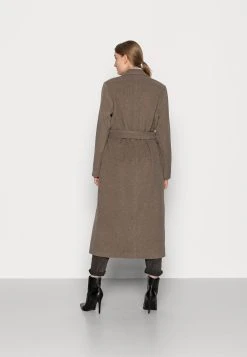 Sams&oslash;e Sams&oslash;e ASTRID COAT - Manteau classique Women -Univers de la Mode Boutique 9c6616ba7c024f65847fff6868cbefa1