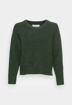 Samsøe Samsøe O-NECK SHORT - Pullover Women -Univers de la Mode Boutique 9d7a4e8d1acd4a908aebb06675db8932 10