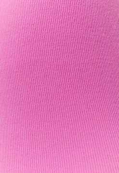 Samsøe Samsøe ALEXO TANK - Débardeur Women 13 Samsøe Samsøe ALEXO TANK - Débardeur Women -Univers de la Mode Boutique 9e7347a0b4fe43709667d95a09e16b46