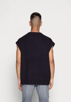 Samsøe Samsøe ANDERS VEST - Pullover Men -Univers de la Mode Boutique a53aa9857ed745cc91bfe6248ecf2a16