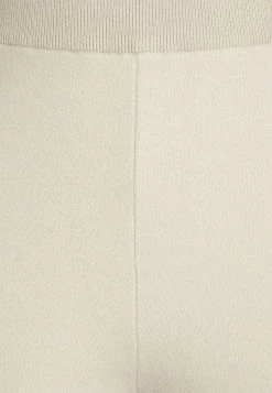 Samsøe Samsøe NIKA TROUSERS - Pantalon classique Women 8 Samsøe Samsøe NIKA TROUSERS - Pantalon classique Women -Univers de la Mode Boutique a56ebfb847bf42f6a66678f62a6f6e93