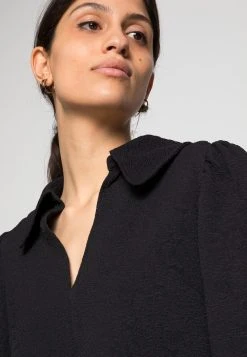 Samsøe Samsøe MARGOT BLOUSE - Blouse Women -Univers de la Mode Boutique a59e82b79ea64516b1b87891d460510d
