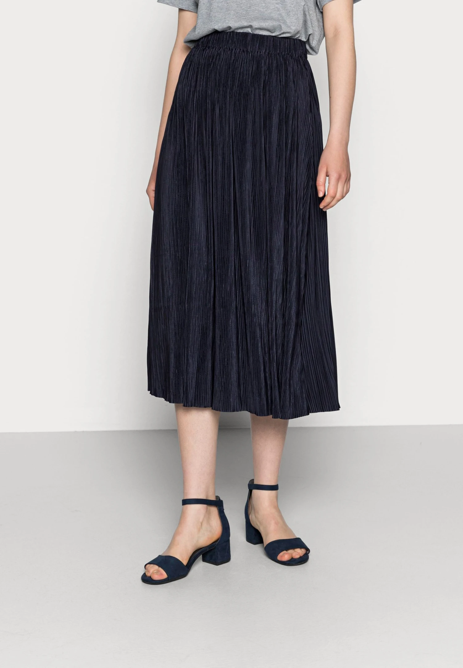 Samsøe Samsøe UMA SKIRT - Jupe plissée Women 3 Samsøe Samsøe UMA SKIRT - Jupe plissée Women